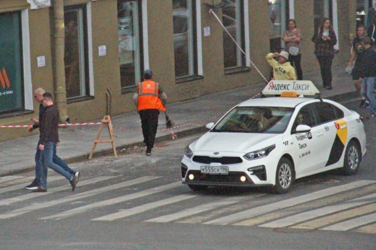    Таксисты-мигранты избили студента во Владивостоке