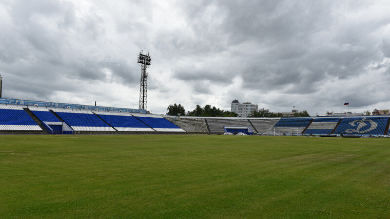     На стадионе "Динамо". пресс-центр администрации Барнаула