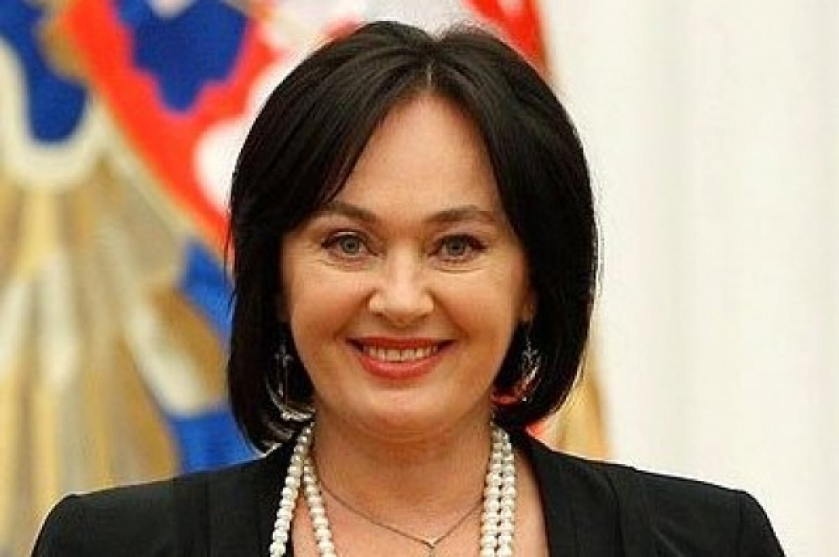    Лариса Гузеева показала дом в Оренбурге, где прошло ее детство.