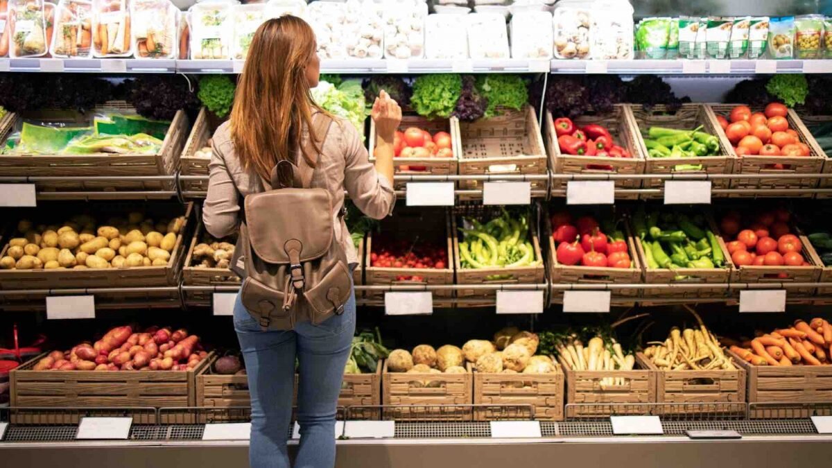    aleksandarlittlewolf / Freepik.com Август Макаров