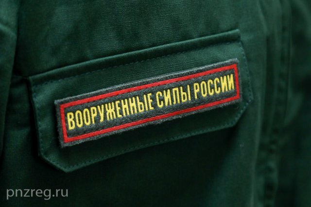    Правильно ли, что призывники приходят в военкомат с родителями?