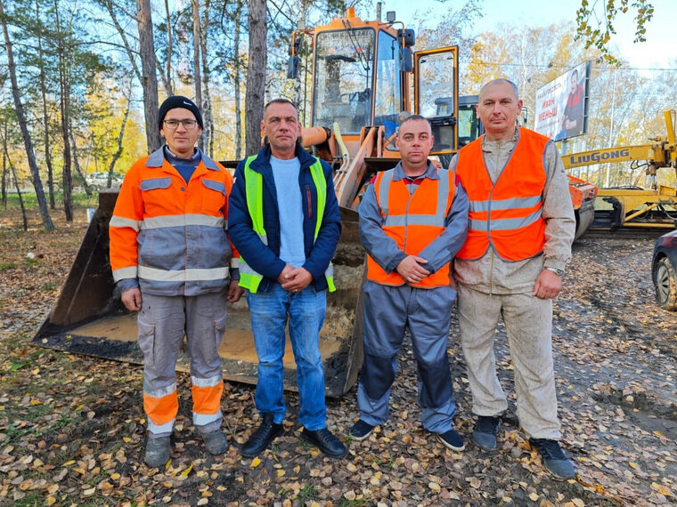    Губернатор Вадим Шумков поблагодарил строителей дорог, мостов и других объектов