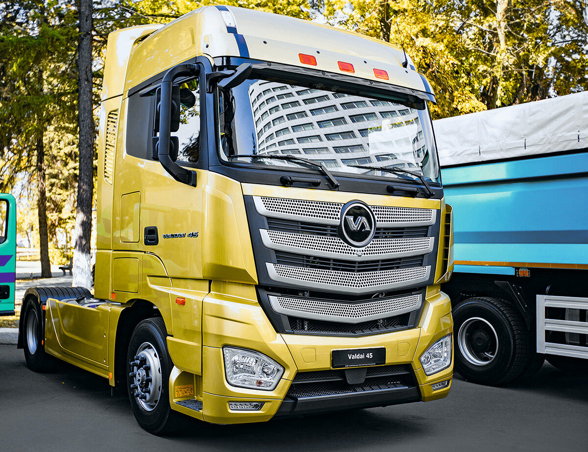 «Валдай 45» Полная масса: 18 т Начало продаж в России: сентябрь 2023 г.