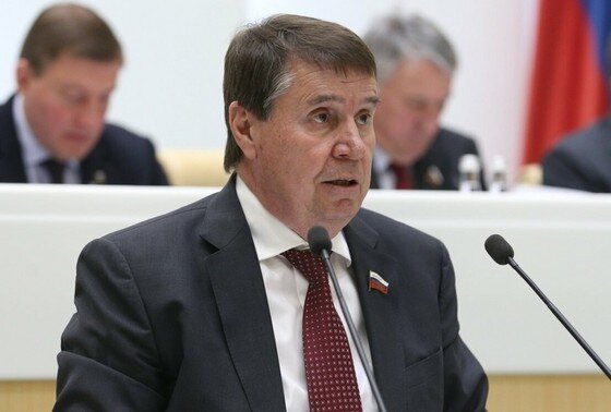    Сергей Цеков