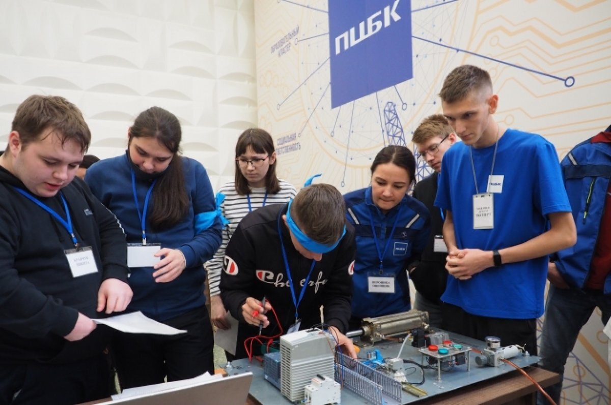    Студентов IT-специальностей в Перми объединил квест «Бумажные игры»