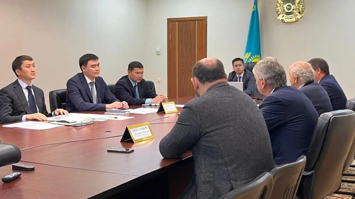    Фото: gov.kz Август Макаров