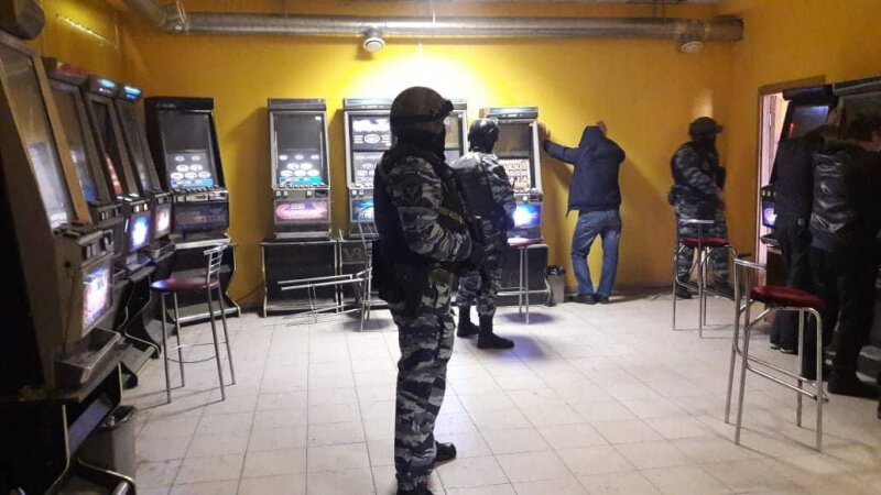    В Иванове организаторы подпольного игрового клуба успели «заработать» 5 млн рублей