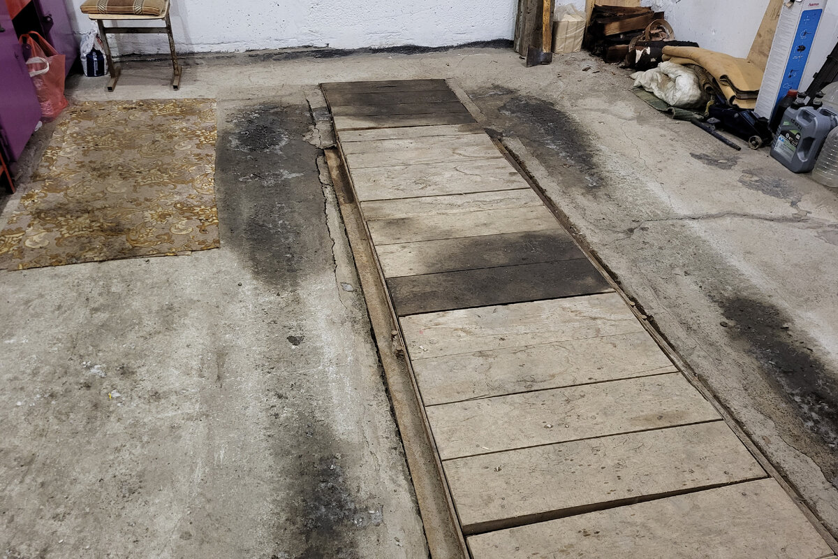 в гараже фото автора