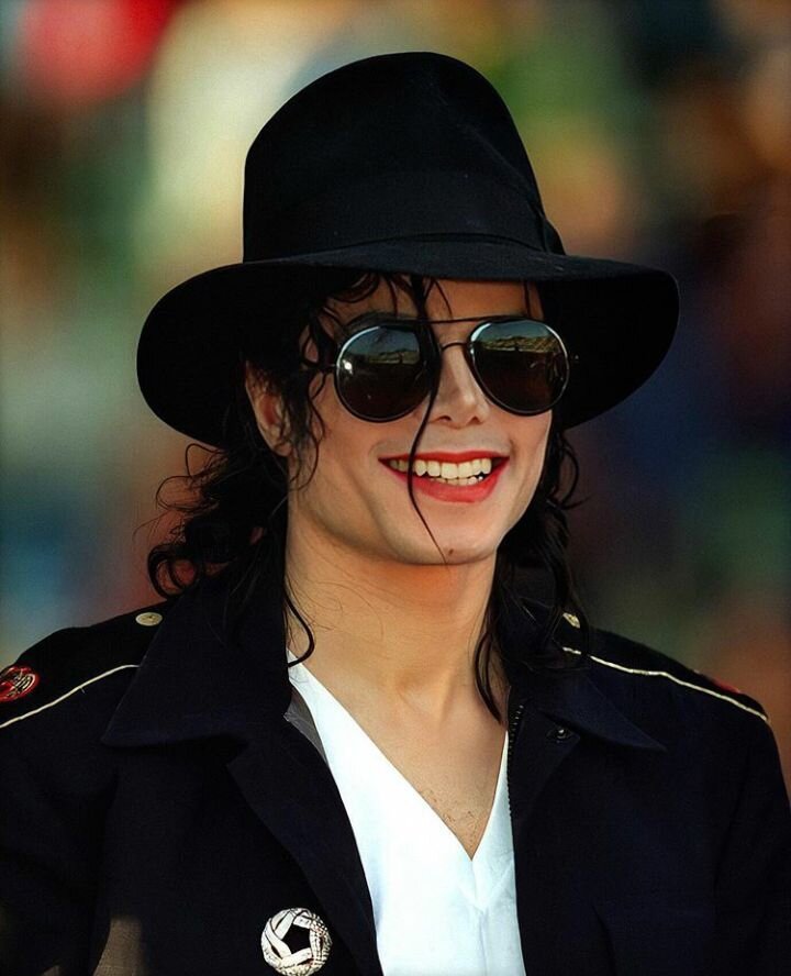 Майкл Джексон