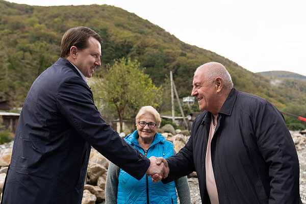Алексей Копайгородский встретился с жителями поселка Солоники.
