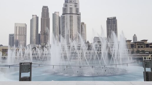 Поющий фонтан в Дубае 4K 60 fps Video Dubai Fountains 2023