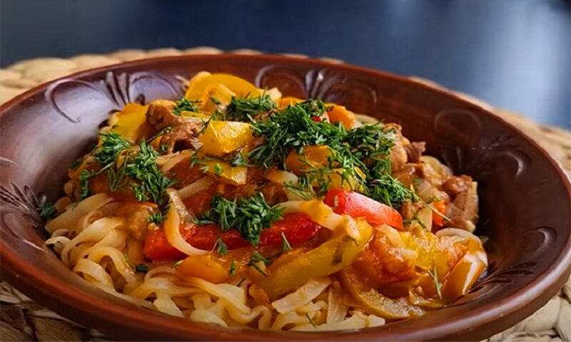 Готовим самый простой и быстрый лагман