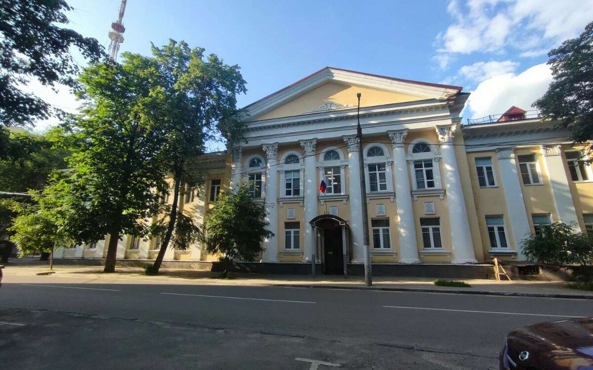    Судья Центрального райсуда Воронежа Игорь Петин повторно подал заявление об отставке Фото с сервиса «Яндекс.Карты»