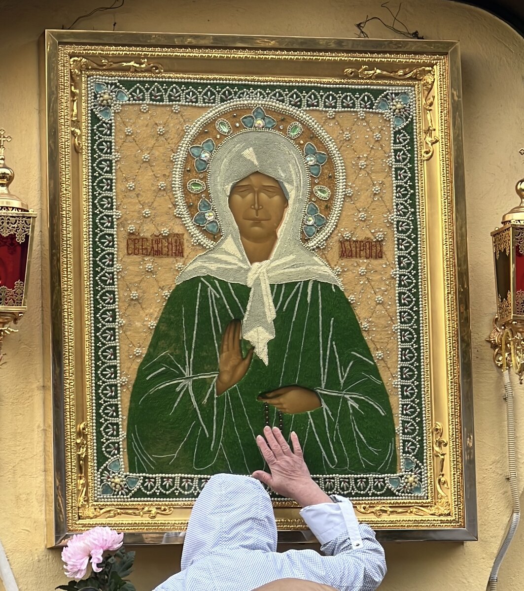 Чудотворная икона Матроны Московской 