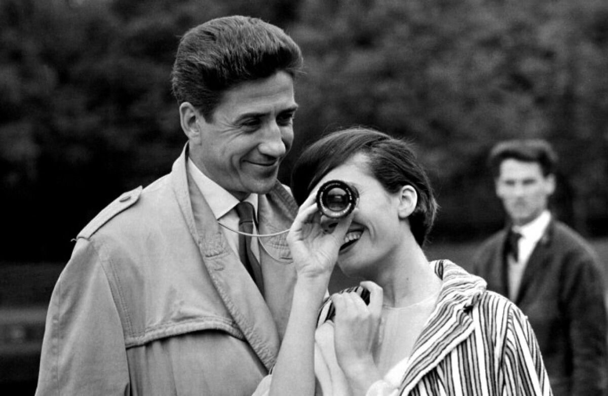 Ален Рене на съемках фильма "В прошлом году в Мариенбаде" (1961)