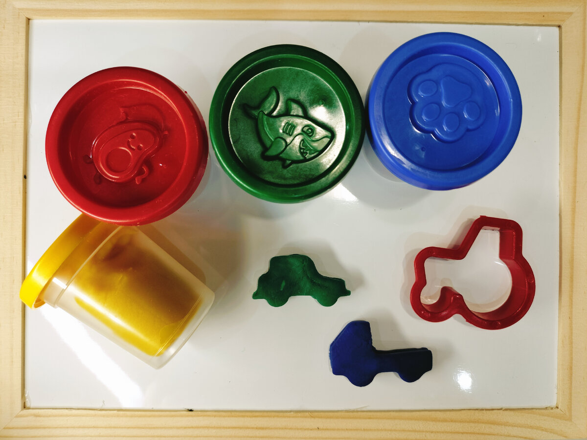 Тесто для лепки и пример формочки и фигурок