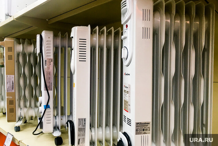    Обогреватели и грелки у челябинцев отошли на второй план