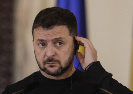    Зеленскому выгодно, чтобы конфликт продолжался