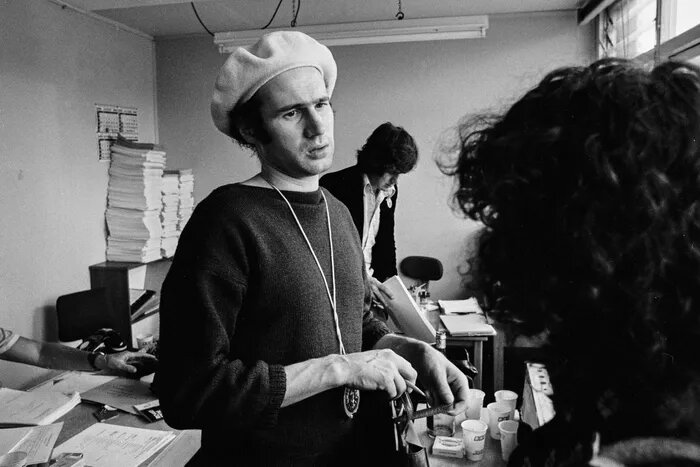 Нил Иннес за кулисами "Летающего цирка Монти Пайтона" в 1974 году. Фото: Radio Times/Radio Times via Getty Images