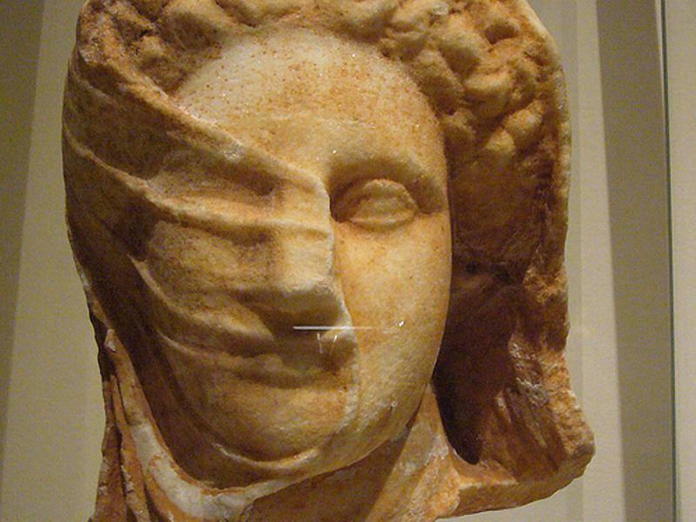 фрагмент греческой статуи, IV в до н.э., Метрополитен музей, Нью-Йорк