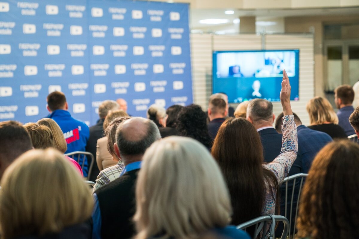    Югорчане предлагают посвятить 2024 год Героям-землякам, традиционным ценностям и экологии