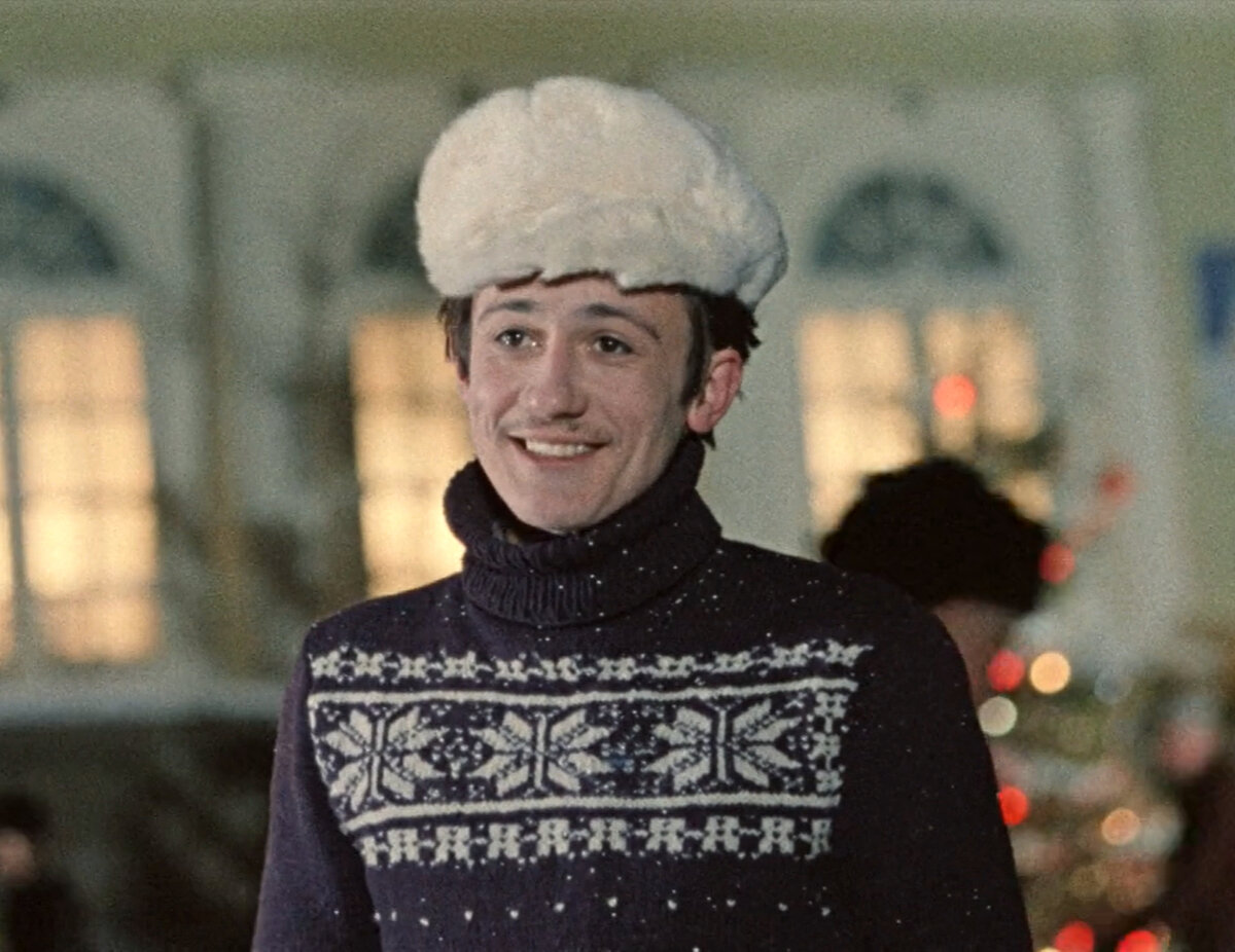 Кадр из кинофильма "Покровские ворота", 1982 г., режиссер Михаил Козаков, сценарист Леонид Зорин, композитор Георгий Гаранян (скриншот)