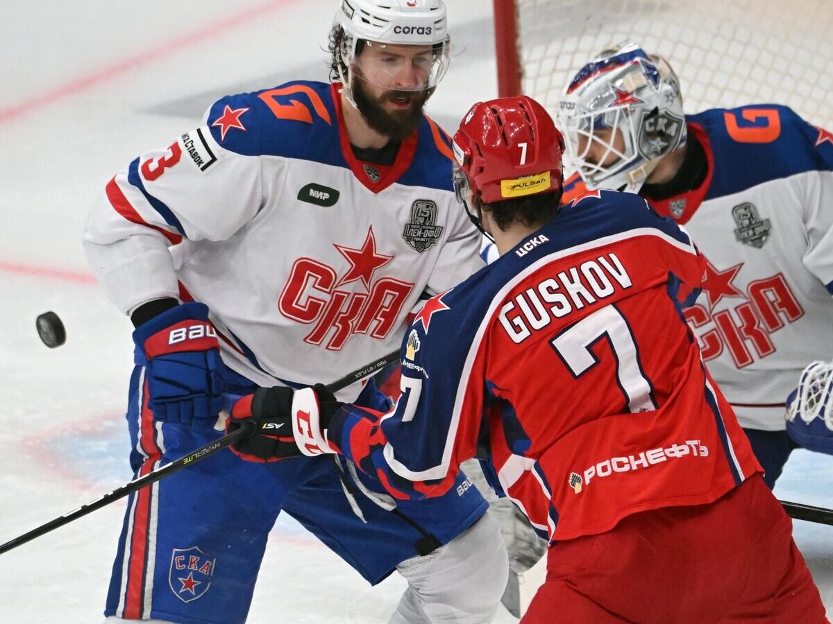    Хоккей. КХЛ. Матч ЦСКА - СКА© РИА Новости / Владимир Федоренко