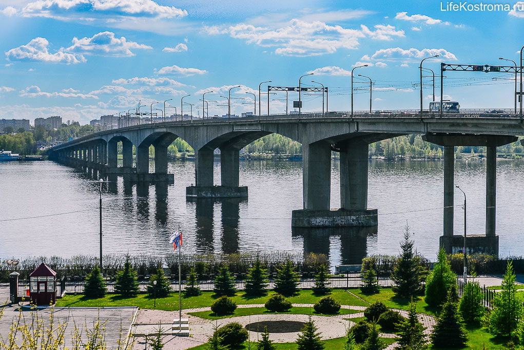 Волжский мост Кострома. Мост через Костромку в Костроме. Кострома мост через Волгу. Мост через реку Волгу в Костроме.