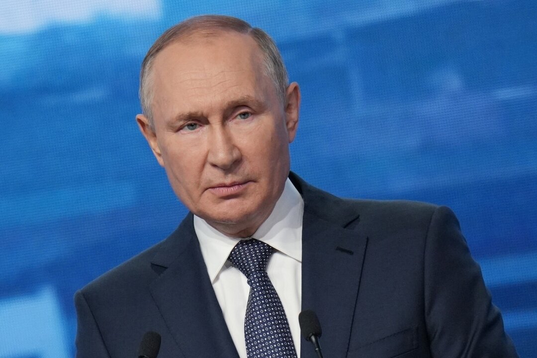    Путин: экономика России проходит этап структурной трансформации