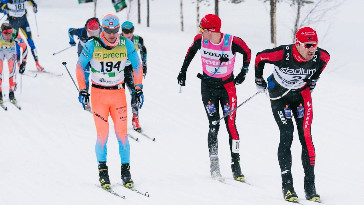 Командная работа клубных лыжников в рамках серии Ski classic