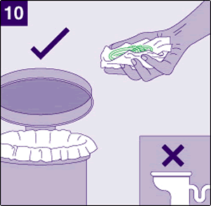 10. Заверните женский "презик" в салфетку и выбросьте в мусорное ведро. Не выбрасывайте его в унитаз!