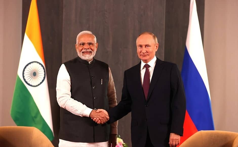 Фото: с сайта Кремля (http://static.kremlin.ru/media/events/photos/big/UEOIIhUVEYNpaMhqUwflFR5q5ubsl0XM.jpg)