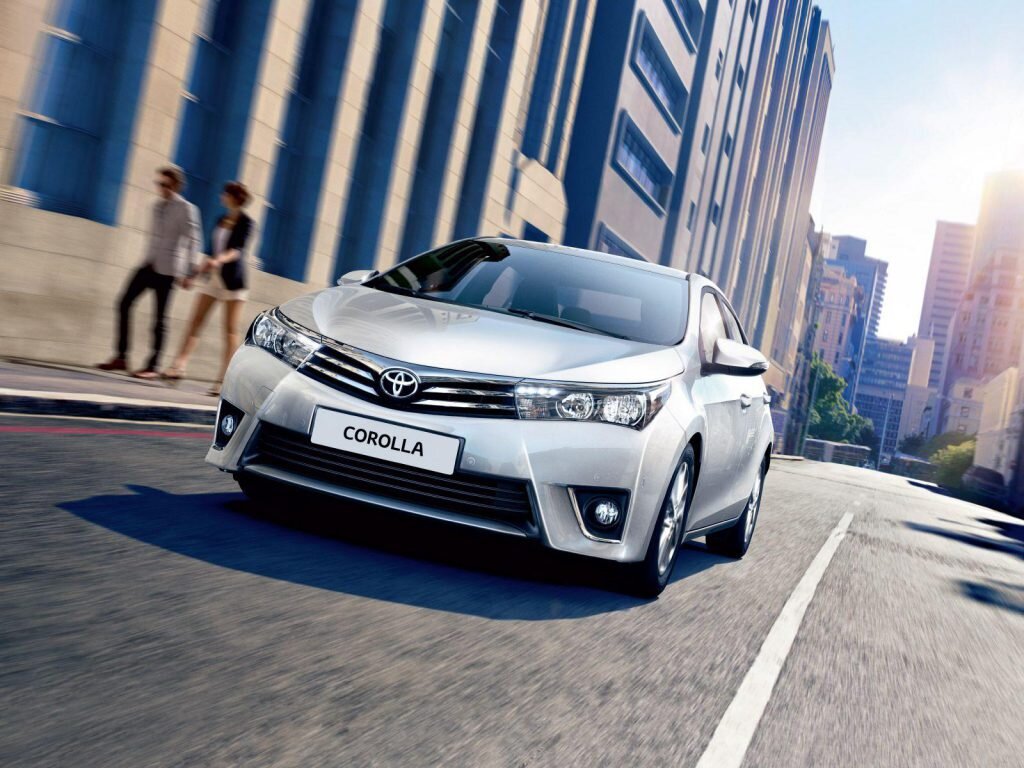 Трудно победить Toyota Corolla (Источник фото: Wallpaperaccess)