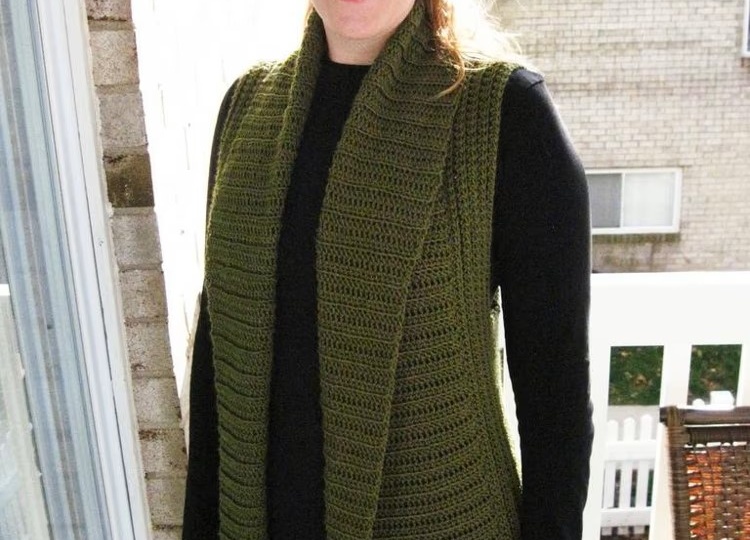 Самые простые вязаные жилеты