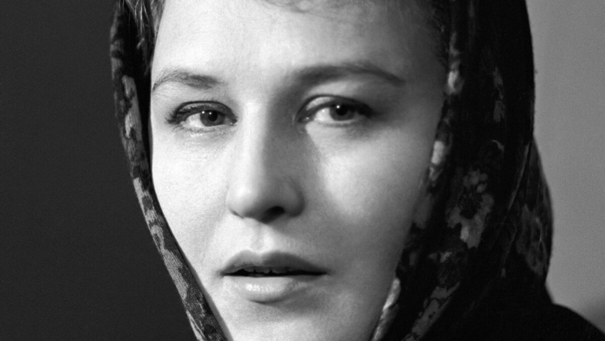 Нонна Мордюкова