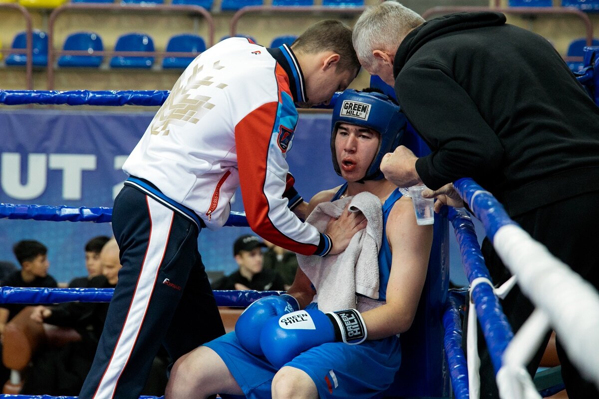 Чемпион России по боксу Станислав Благовещенск