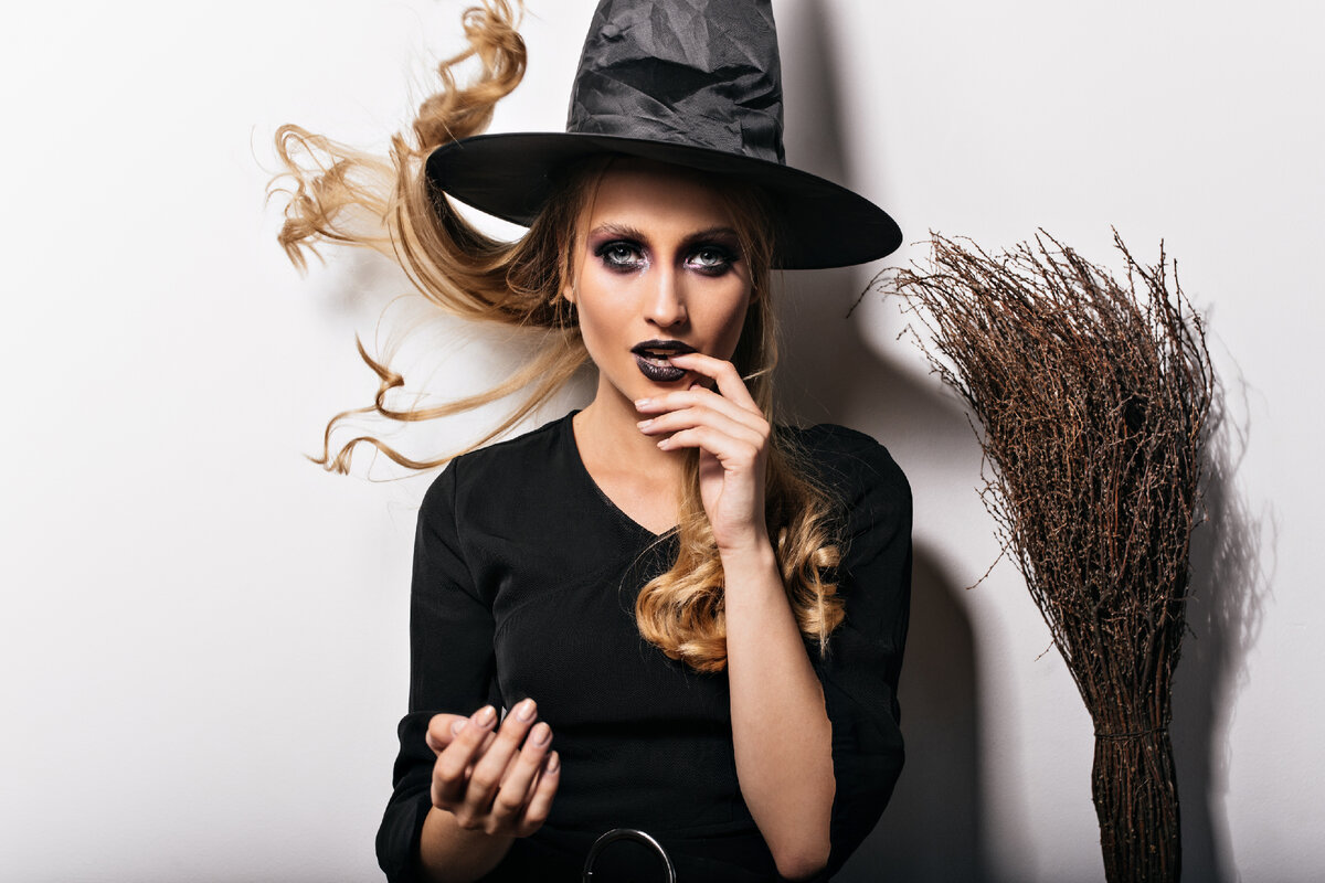Как сделать маску ведьмы на хэллоуин из бумаги своими руками