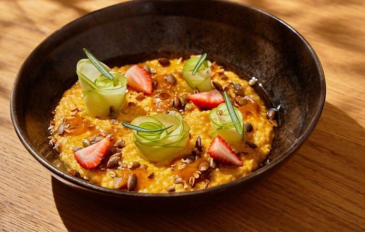 «Пшенная каша с тыквой и маринованным яблоком — осенний завтрак Анны Ахматовой»