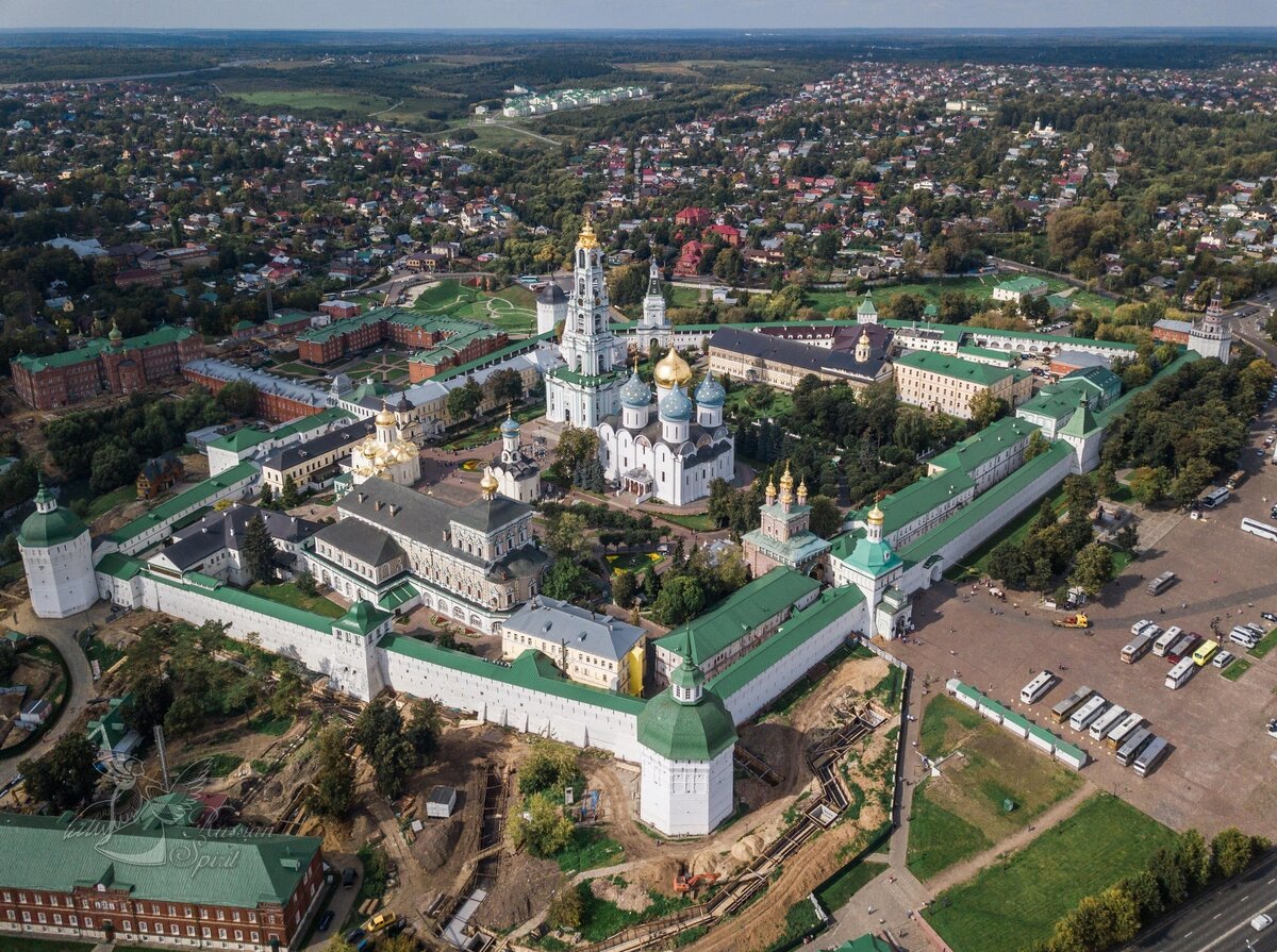 Картинки Троица Сергея Лавра вид сверху