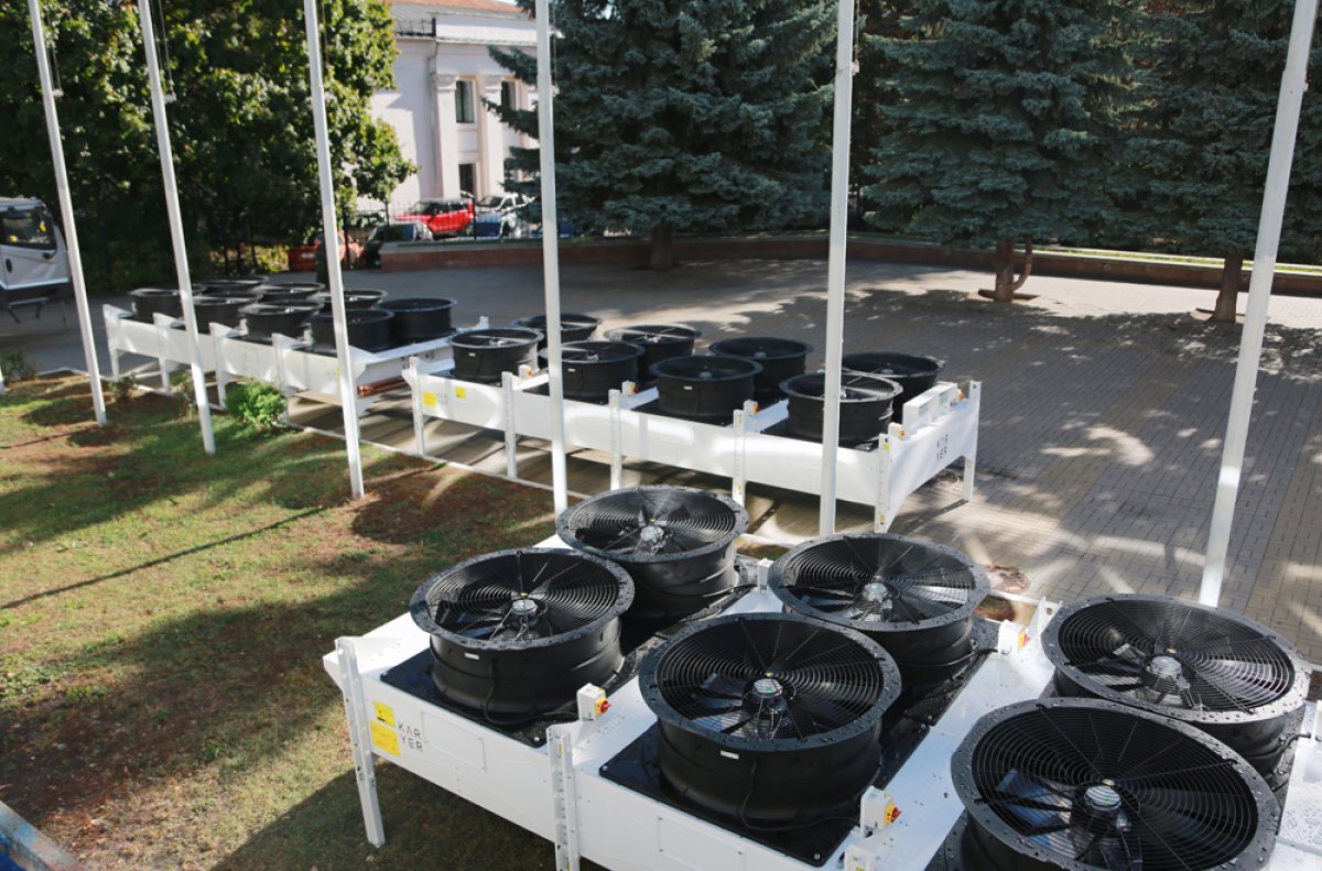    Мэр: Нам не должно быть стыдно за главную ледовую арену Воронежа