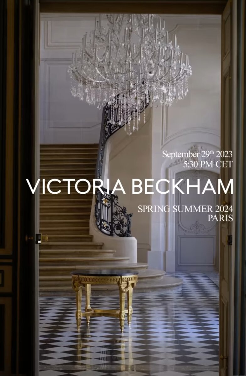 Скрин из промо-ролика Victoria Beckham Ready-to-Wear Spring-Summer 2024. Интерьеры Hôtel de Soyecourt. Maтериал: Victoria Beckham.