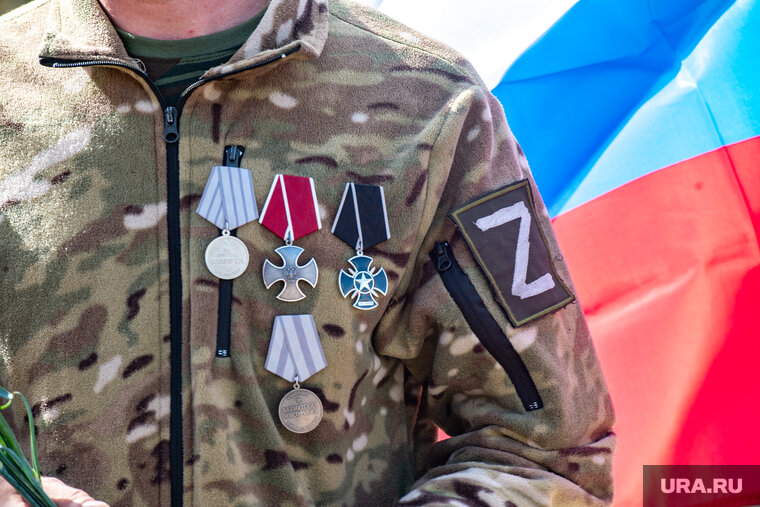    Бойцы ЧВК «Вагнер» могут как сами направить пакет документов на получение ветеранского статуса, так и попросить об этом родных