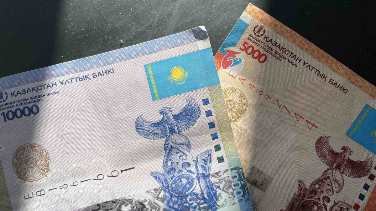    Фото: Bizmedia.kz Август Макаров