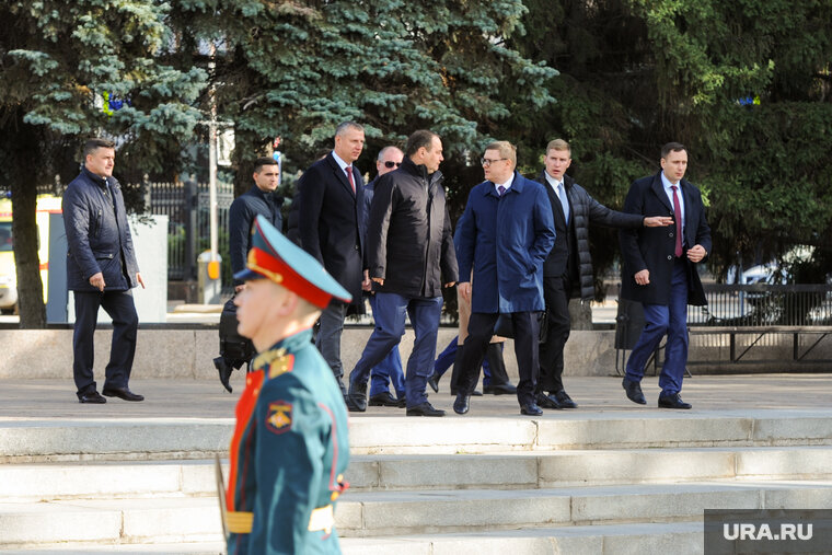    Губернатор Текслер и почетный гость из Беларуси посетили Аллею Славы