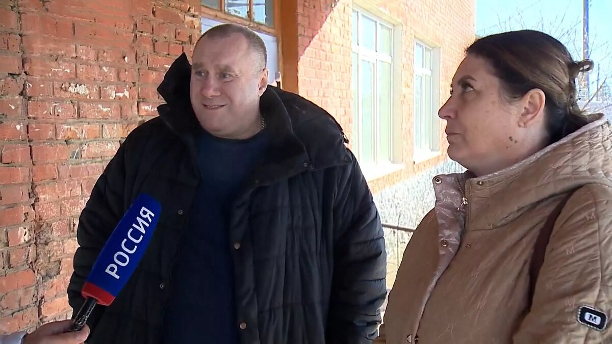     Депутатов Ирбейского райсовета Анджелу Полыхань и её сына Никиту обвиняют в незаконной вырубке леса.