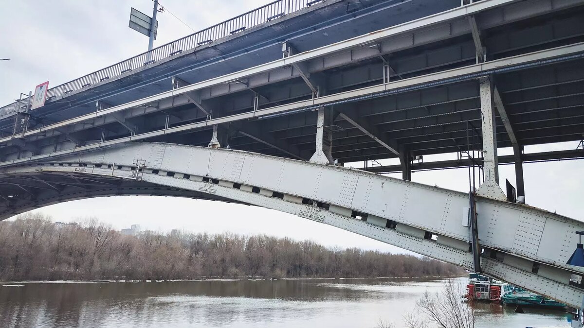     В последний раз такие ограничения вводились в начале месяца.