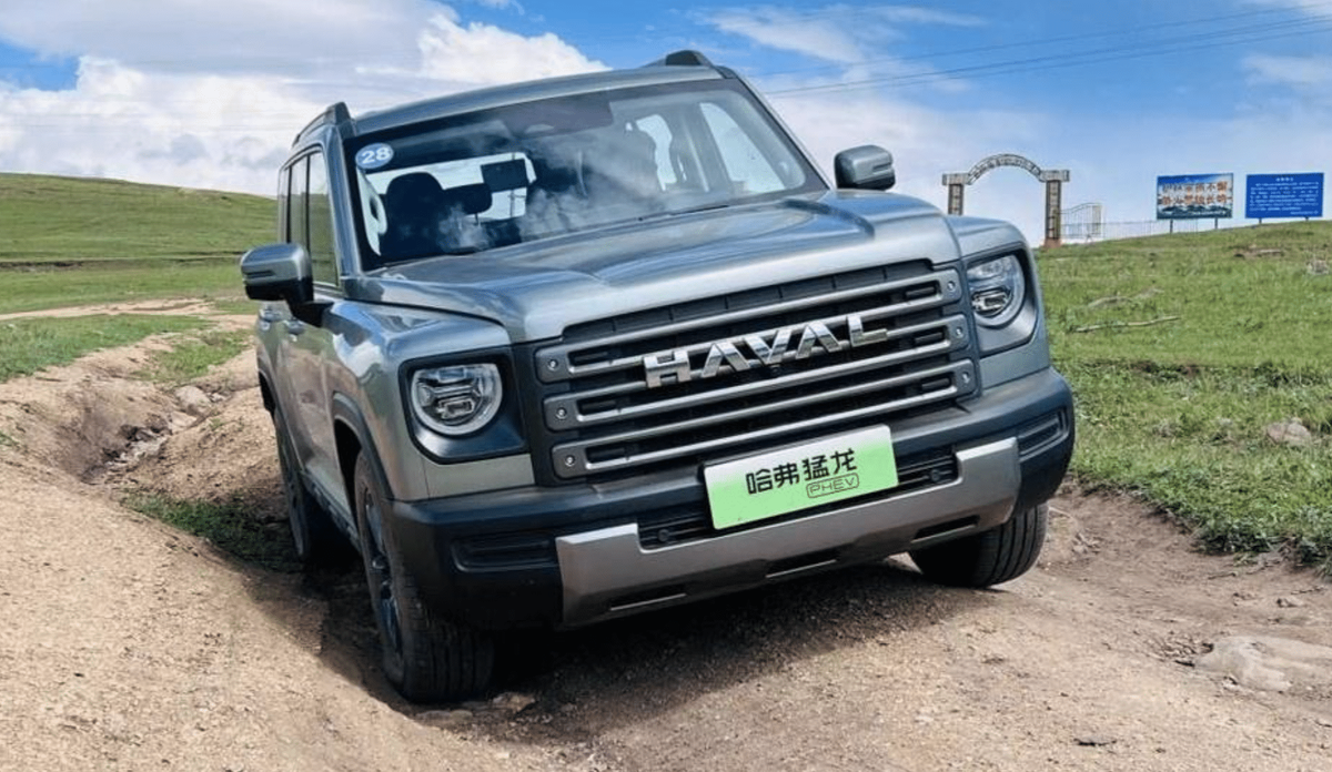 GWM Haval Raptor спереди