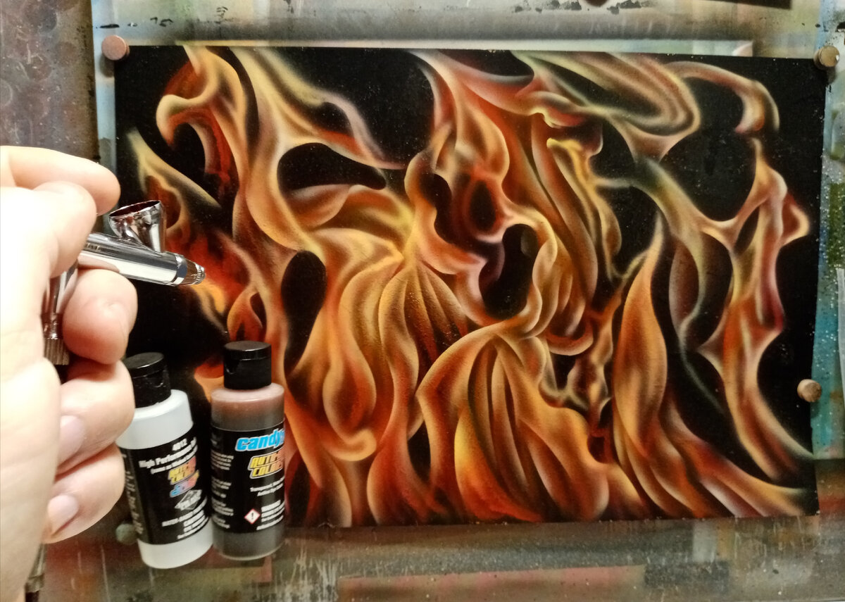 Очередная попытка нарисовать пламя. Картон, А4. Прозрачные краски, акрил. 