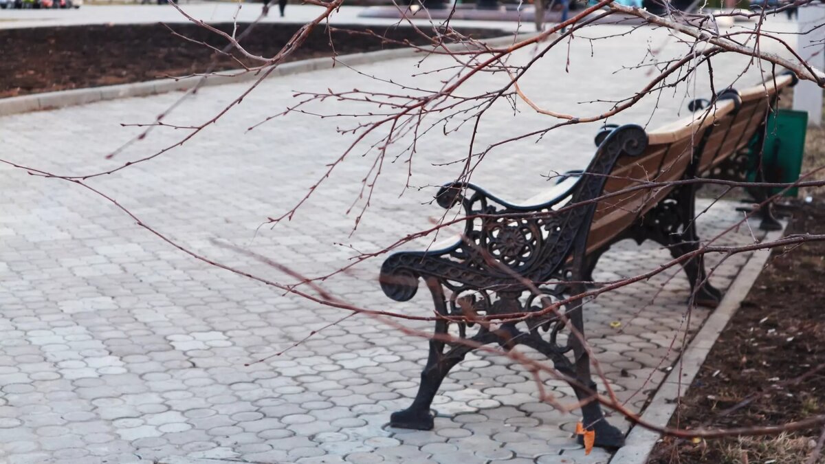     Застудить почки и заболеть пиелонефритом действительно можно, если долго сидеть на холодной поверхности. Об этом рассказал врач-терапевт Андрей Кондрахин, сообщает «Вечерняя Москва».