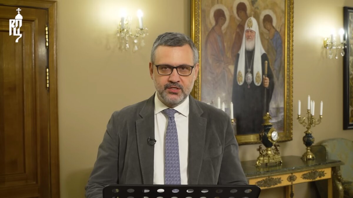 Кадр из выступления Владимира Легойды в Синодальной резиденции в Даниловом монастыре